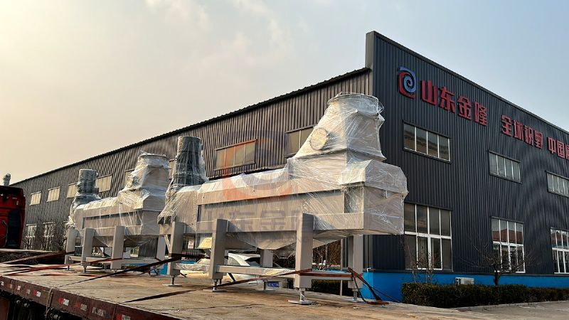 250雙螺旋擠漿機(jī)—茶葉渣脫水設(shè)備發(fā)貨